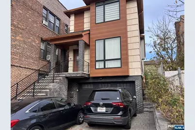53 E Brinkerhoff Avenue, Palisades Park, NJ 07650 - Photo 1