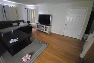 28 Clinton Pl, Newark, NJ 07108 - Photo 15