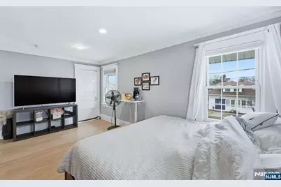 11 Thiem Avenue, Rochelle Park Township, NJ 07662 - Photo 27