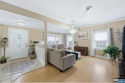 11 Thiem Avenue, Rochelle Park Township, NJ 07662 - Photo 5