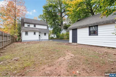 451 Sagamore Avenue, Teaneck Township, NJ 07666 - Photo 35