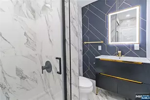 451 Sagamore Ave, Teaneck Township, NJ 07666 - Photo 11