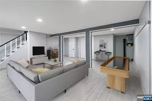 451 Sagamore Ave, Teaneck Township, NJ 07666 - Photo 25