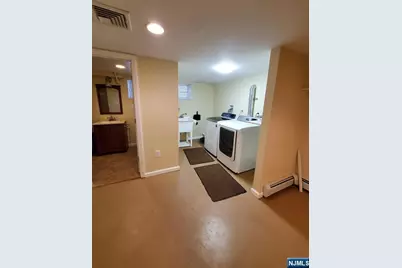 23 Hepburn Road, Clifton, NJ 07012 - Photo 21