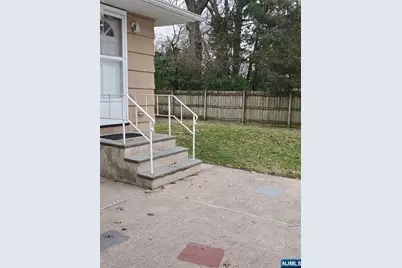 23 Hepburn Road, Clifton, NJ 07012 - Photo 3