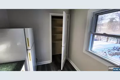 689 Godwin Avenue 2 #2, Midland Park, NJ 07432 - Photo 9