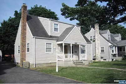 689 Godwin Avenue 2 #2, Midland Park, NJ 07432 - Photo 1