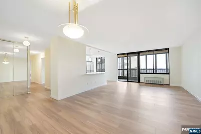 200 Winston 1001 #1001, Cliffside Park, NJ 07010 - Photo 5