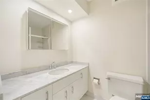 200 Winston 1001, Cliffside Park, NJ 07010 - Photo 11