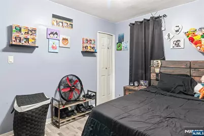 273 6th Street, Clifton, NJ 07011 - Photo 15