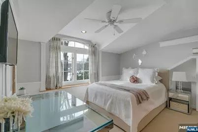 724 W Saddle River Road, Ho Ho Kus, NJ 07423 - Photo 17