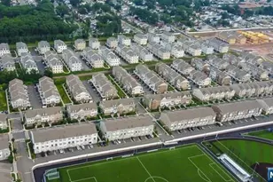 60 Truman Dr, Wood Ridge, NJ 07075 - Photo 37