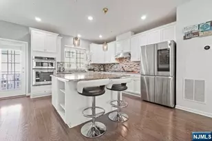 60 Truman Dr, Wood Ridge, NJ 07075 - Photo 15