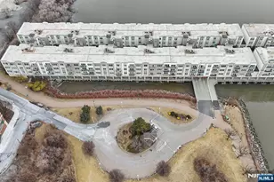 344 The Promenade 344, Edgewater, NJ 07020 - Photo 41