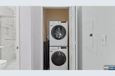 344 The Promenade 344 #344, Edgewater, NJ 07020 - Photo 19