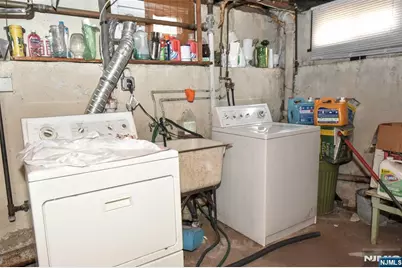 417 Franklin Avenue, Hasbrouck Heights, NJ 07604 - Photo 25