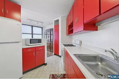 7002 Jfk Blvd E 6D #6D, Guttenberg, NJ 07093 - Photo 9
