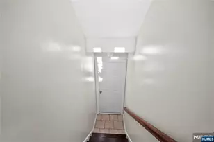 110 Redwood Ave, Paterson, NJ 07522 - Photo 17