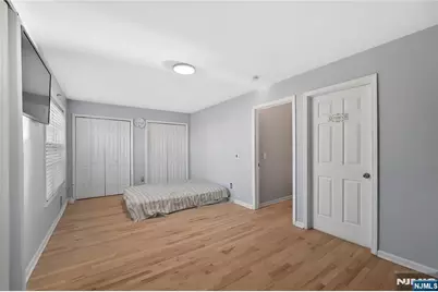 110 Redwood Avenue, Paterson, NJ 07522 - Photo 15