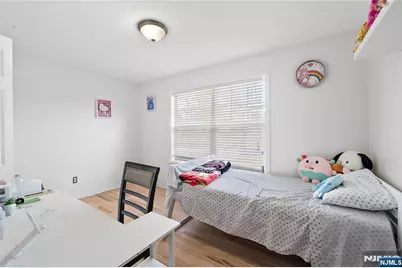 110 Redwood Avenue, Paterson, NJ 07522 - Photo 13