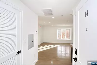 160 Terrace Street 2H #2H, Haworth, NJ 07641 - Photo 11