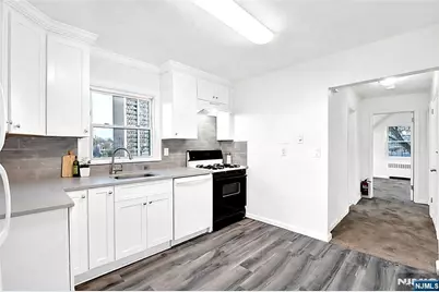 1010 Ponsi Street 2 #2, Fort Lee, NJ 07024 - Photo 5