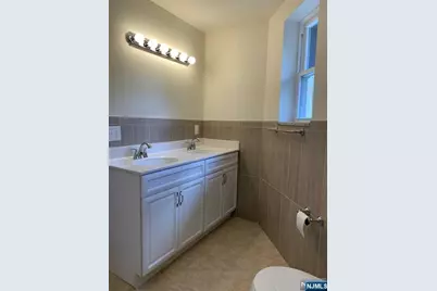 145 Kinderkamack Road, Park Ridge, NJ 07656 - Photo 11