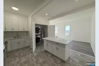 17 Kearny Avenue Apt2 #APT2, Kearny, NJ 07032 - Photo 1