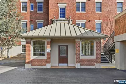 2301 Rio Vista Drive, Mahwah, NJ 07430 - Photo 3