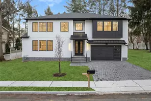 42 Harvey St, Closter, NJ 07624 - Photo 1