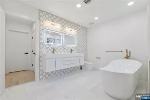 42 Harvey St, Closter, NJ 07624 - Photo 25