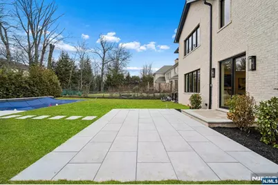 50 Roberts Road, Englewood Cliffs, NJ 07632 - Photo 3