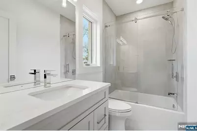 50 Roberts Road, Englewood Cliffs, NJ 07632 - Photo 39