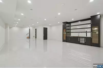 50 Roberts Road, Englewood Cliffs, NJ 07632 - Photo 43