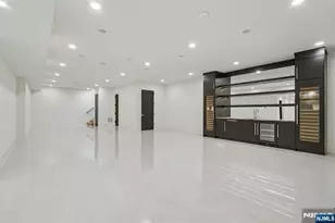 50 Roberts Rd, Englewood Cliffs, NJ 07632 - Photo 43