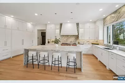 50 Roberts Road, Englewood Cliffs, NJ 07632 - Photo 15