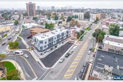 44 Bergen Boulevard 4 #4, Fairview, NJ 07022 - Photo 11