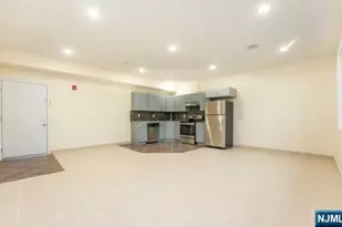 44 Bergen Blvd 4, Fairview, NJ 07022 - Photo 5