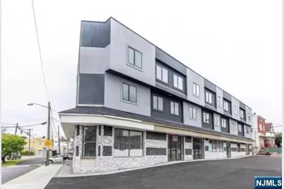 44 Bergen Boulevard 4 #4, Fairview, NJ 07022 - Photo 1