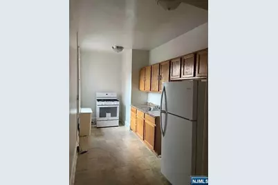 805 Red Road D1 #D1, Teaneck Township, NJ 07666 - Photo 3