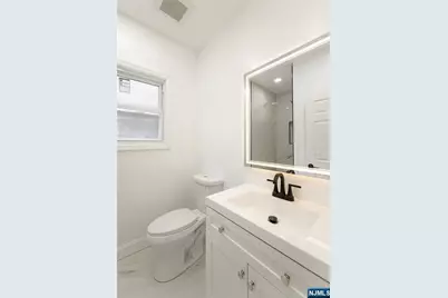 152 Washington Street, Lodi, NJ 07644 - Photo 7
