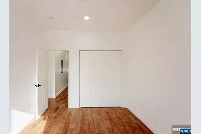 152 Washington Street, Lodi, NJ 07644 - Photo 5