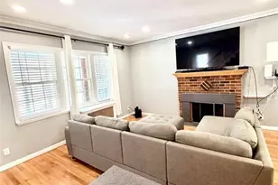 40 Stuyvesant Rd, Teaneck Township, NJ 07666 - Photo 1