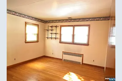 97 Wortendyke Avenue, Emerson, NJ 07630 - Photo 7