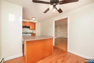 142 Maple 2, Woodland Park, NJ 07424 - Photo 3