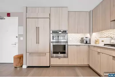 800 Ave At Port Imperial Boulevard 920 #920, Weehawken, NJ 07086 - Photo 11