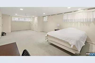 97 Riverview Avenue 1 #1, Cliffside Park, NJ 07010 - Photo 13