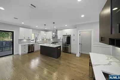 446 2nd B #B, Palisades Park, NJ 07650 - Photo 9