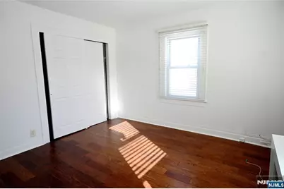 420 Broad Avenue, Englewood, NJ 07631 - Photo 11