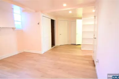 420 Broad Avenue, Englewood, NJ 07631 - Photo 13